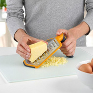 Twist Grater – Extra Coarse & Ribbon3 Twist Grater – Extra Coarse & Ribbon3